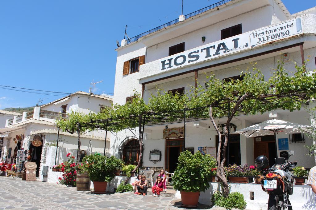 Hostal Pampaneira Exterior photo